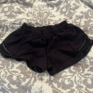 Lululemon Black Hotty Hot Shorts (Size 4)